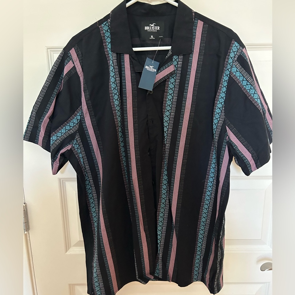 NWT Hollister men’s button up size XL